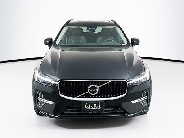 2022 Volvo XC60 Momentum