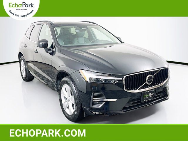 2022 Volvo XC60 Momentum