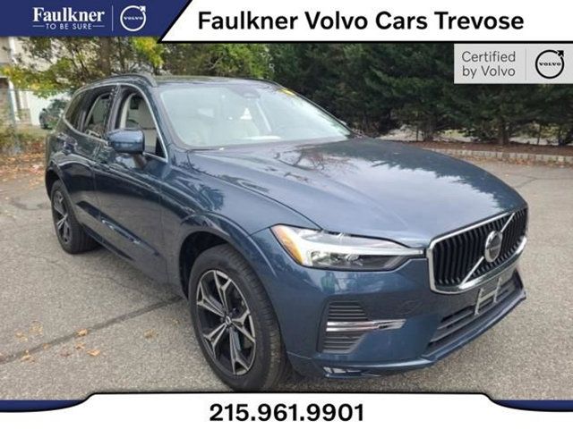 2022 Volvo XC60 Momentum