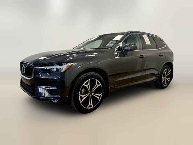 2022 Volvo XC60 Momentum