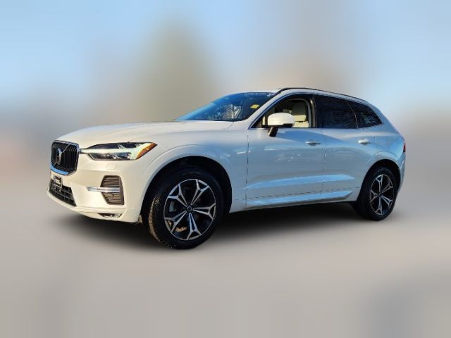 2022 Volvo XC60 Momentum