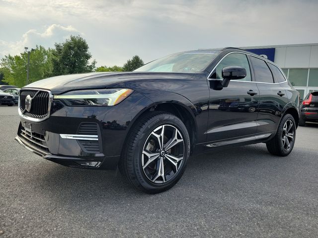 2022 Volvo XC60 Momentum