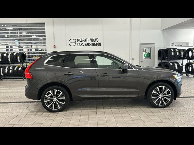 2022 Volvo XC60 Momentum