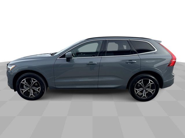 2022 Volvo XC60 Momentum