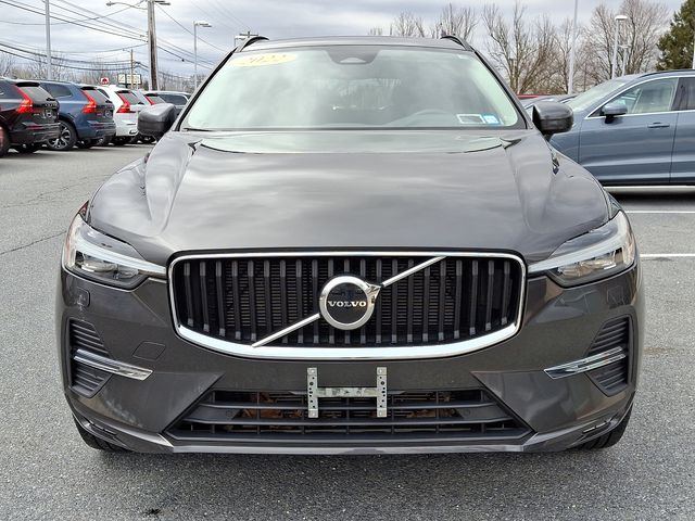 2022 Volvo XC60 Momentum