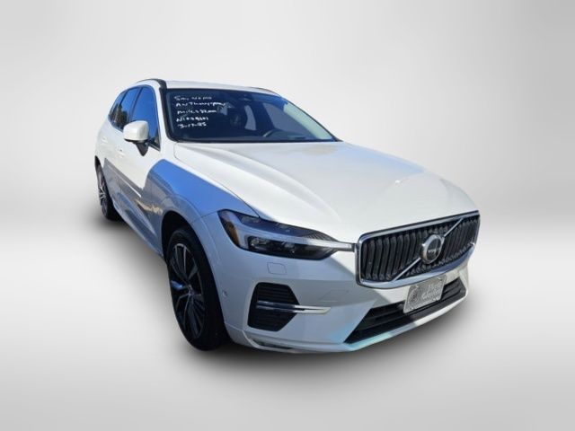 2022 Volvo XC60 Momentum