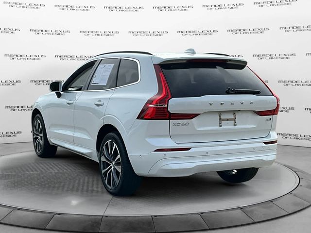 2022 Volvo XC60 Momentum