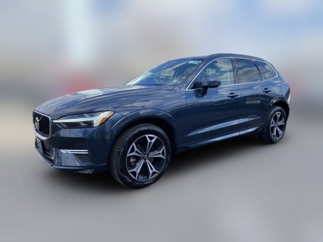 2022 Volvo XC60 Momentum