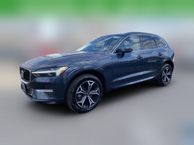 2022 Volvo XC60 Momentum