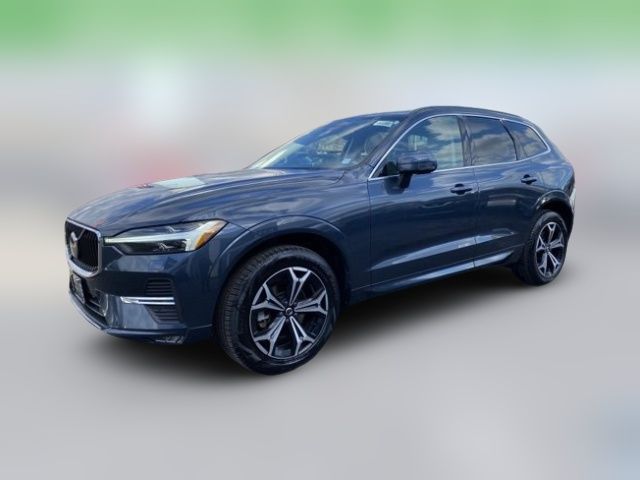 2022 Volvo XC60 Momentum