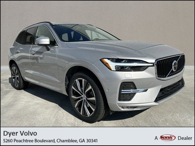 2022 Volvo XC60 Momentum