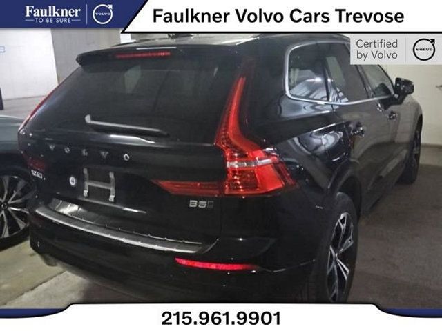 2022 Volvo XC60 Momentum