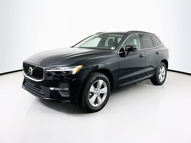 2022 Volvo XC60 Momentum