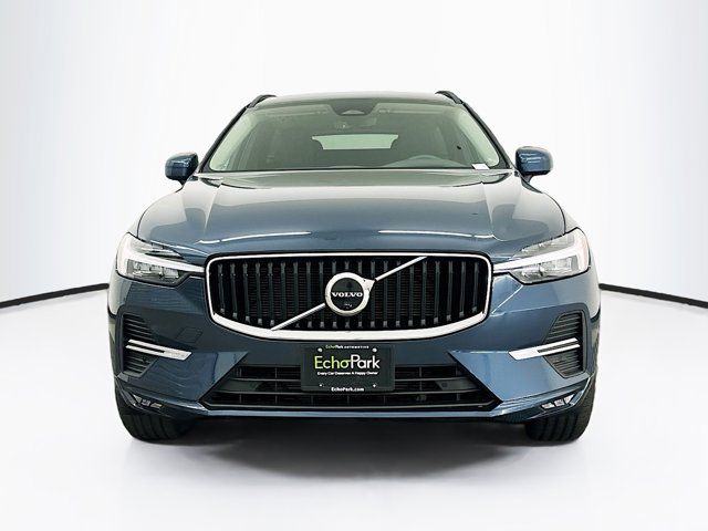 2022 Volvo XC60 Momentum