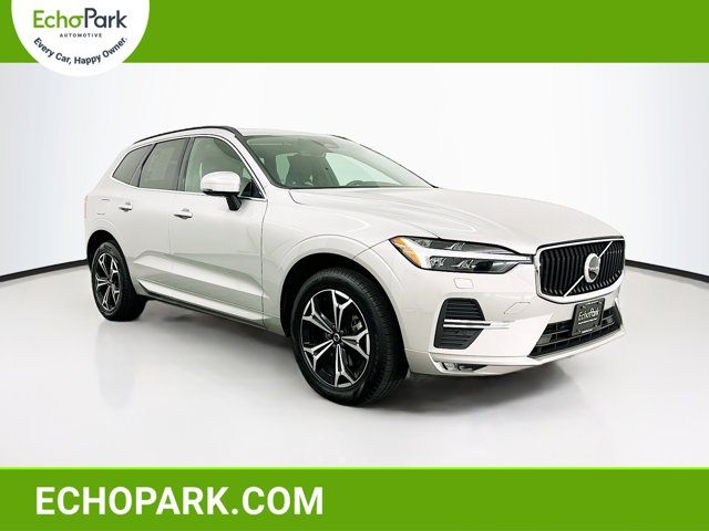 2022 Volvo XC60 Momentum