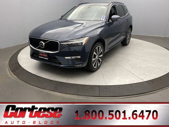 2022 Volvo XC60 Momentum