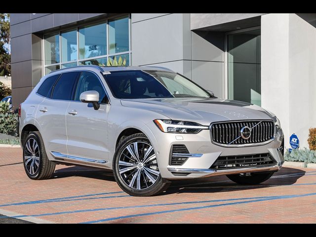 2022 Volvo XC60 Recharge Plug-In Hybrid Inscription