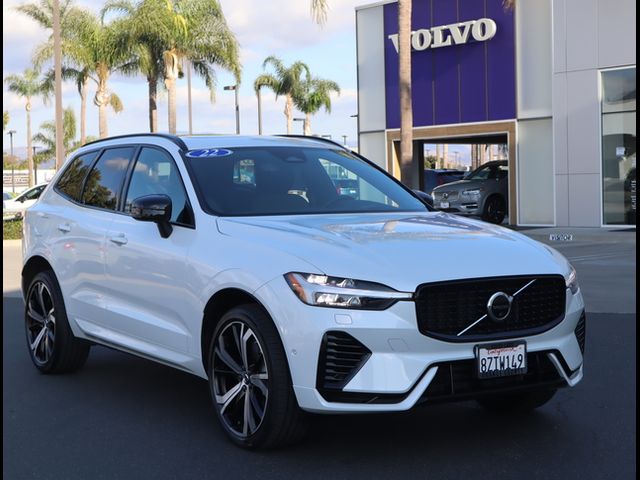 2022 Volvo XC60 Recharge Plug-In Hybrid R-Design