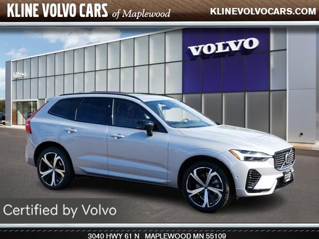 2022 Volvo XC60 Recharge Plug-In Hybrid R-Design