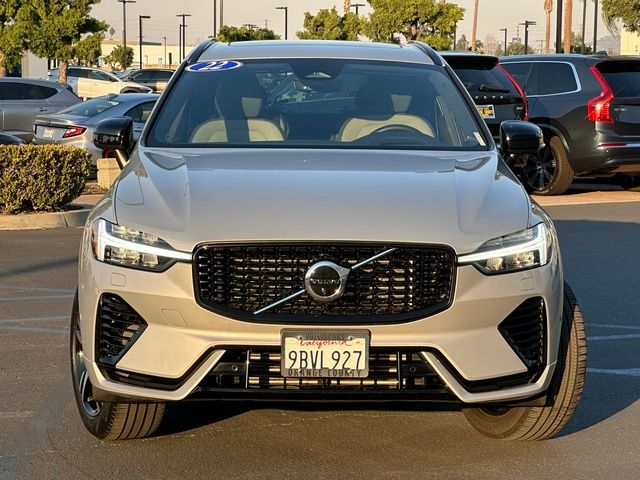 2022 Volvo XC60 Recharge Plug-In Hybrid R-Design