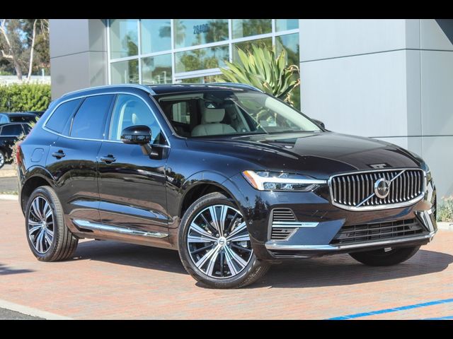 2022 Volvo XC60 Recharge Plug-In Hybrid Inscription