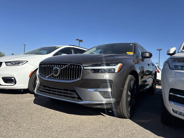 2022 Volvo XC60 Recharge Plug-In Hybrid Inscription