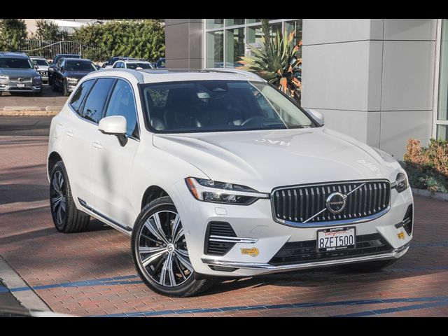 2022 Volvo XC60 Recharge Plug-In Hybrid Inscription