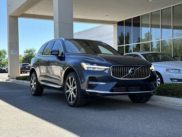 2022 Volvo XC60 Recharge Plug-In Hybrid Inscription