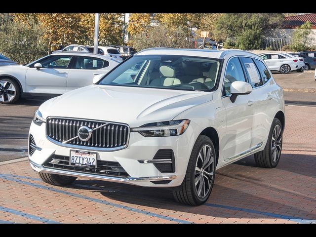 2022 Volvo XC60 Recharge Plug-In Hybrid Inscription Expression