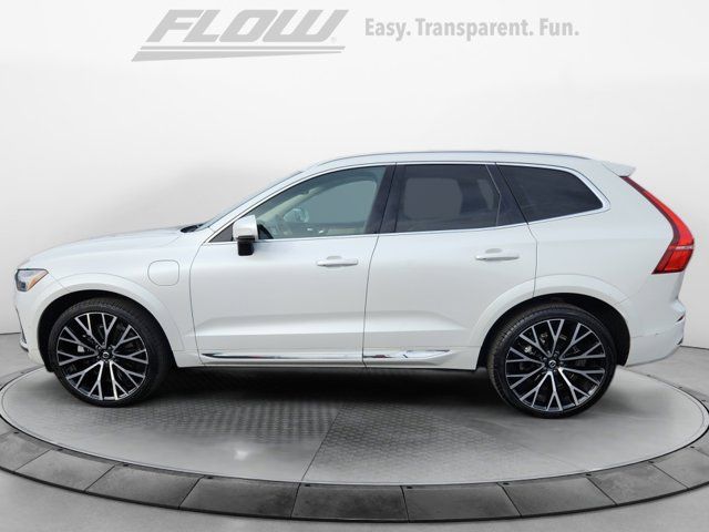 2022 Volvo XC60 Recharge Plug-In Hybrid Inscription Expression