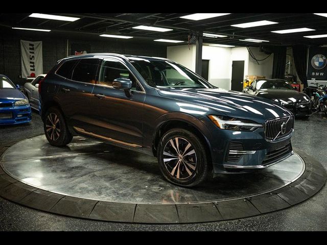 2022 Volvo XC60 Recharge Plug-In Hybrid Inscription Expression