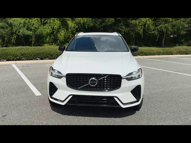 2022 Volvo XC60 Recharge Plug-In Hybrid R-Design