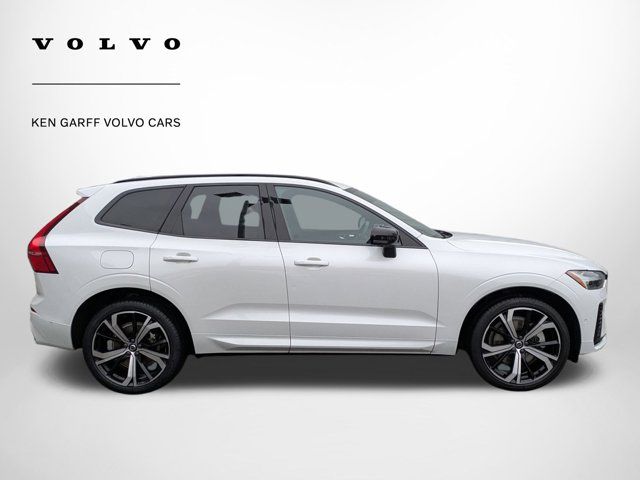 2022 Volvo XC60 Recharge Plug-In Hybrid R-Design