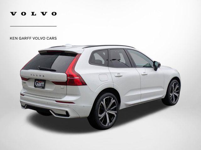 2022 Volvo XC60 Recharge Plug-In Hybrid R-Design