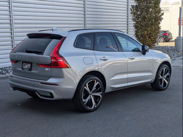 2022 Volvo XC60 Recharge Plug-In Hybrid R-Design