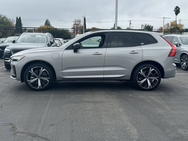 2022 Volvo XC60 Recharge Plug-In Hybrid R-Design