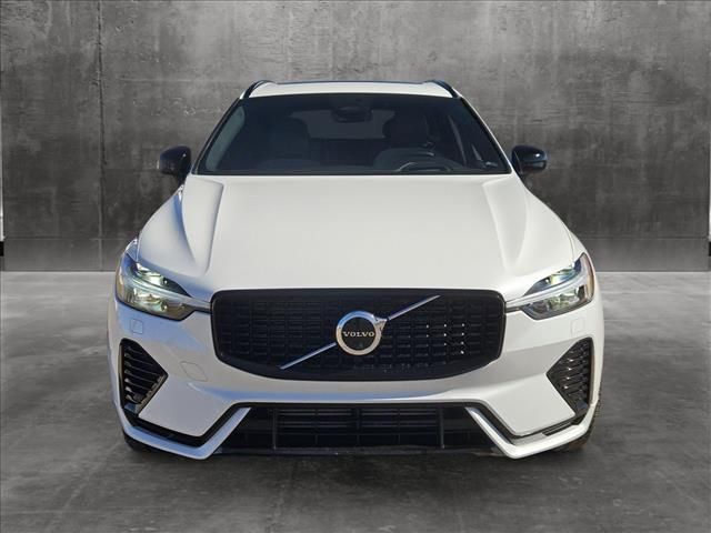 2022 Volvo XC60 Recharge Plug-In Hybrid R-Design