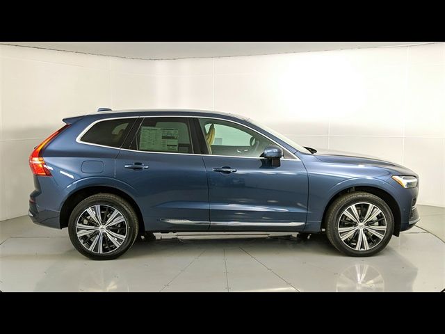 2022 Volvo XC60 Recharge Plug-In Hybrid Inscription