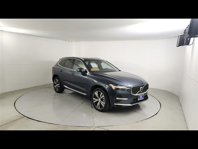 2022 Volvo XC60 Recharge Plug-In Hybrid Inscription