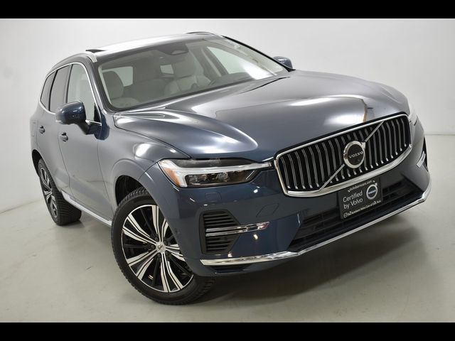 2022 Volvo XC60 Recharge Plug-In Hybrid Inscription