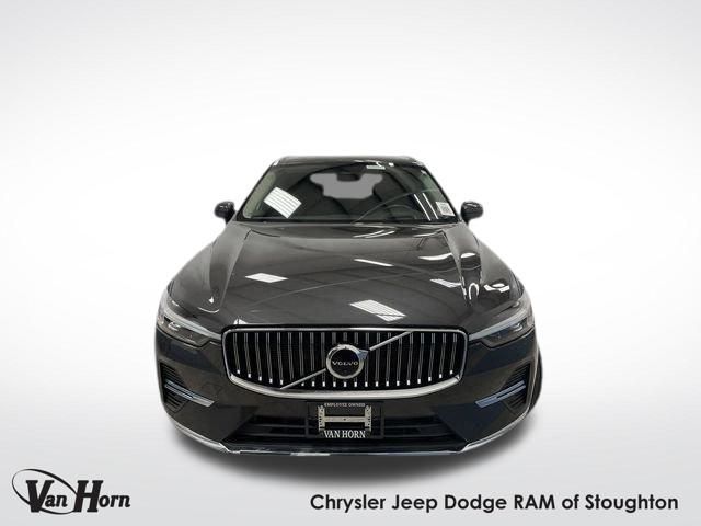 2022 Volvo XC60 Recharge Plug-In Hybrid Inscription
