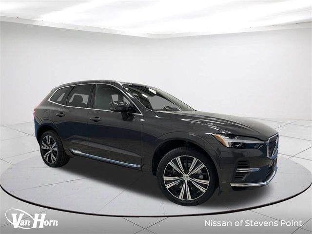 2022 Volvo XC60 Recharge Plug-In Hybrid Inscription