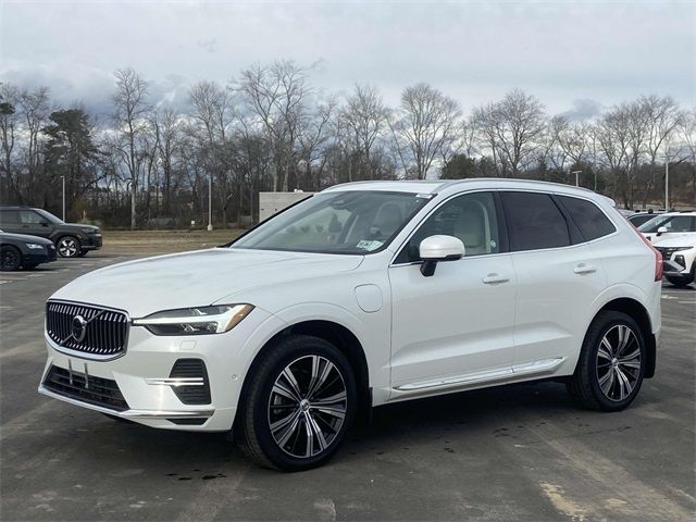 2022 Volvo XC60 Recharge Plug-In Hybrid Inscription