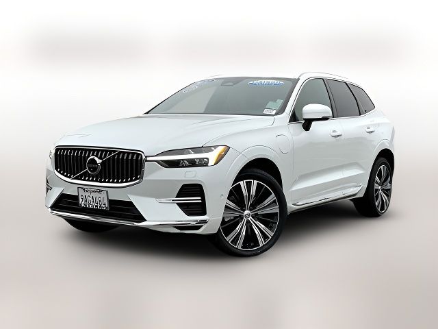 2022 Volvo XC60 Recharge Plug-In Hybrid Inscription