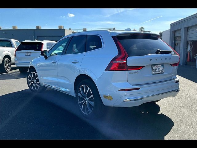 2022 Volvo XC60 Recharge Plug-In Hybrid Inscription Expression