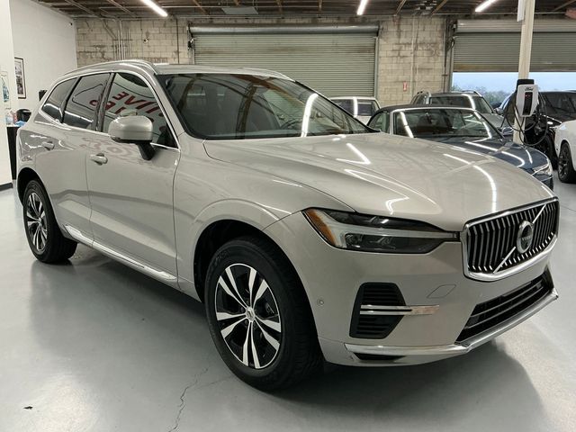 2022 Volvo XC60 Recharge Plug-In Hybrid Inscription Expression