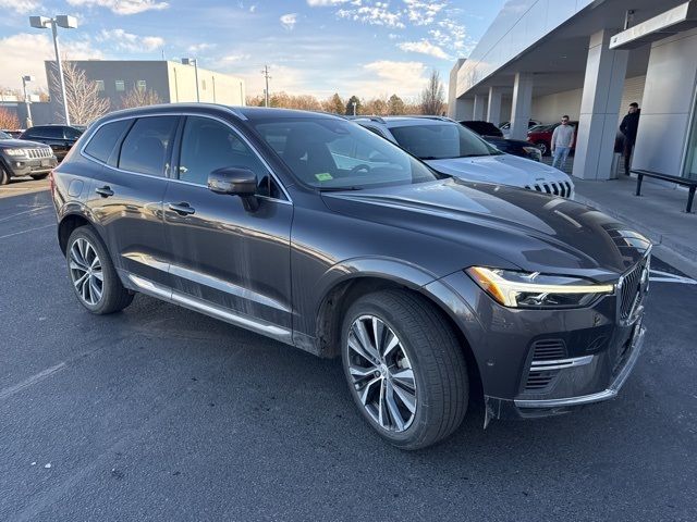 2022 Volvo XC60 Recharge Plug-In Hybrid Inscription Expression