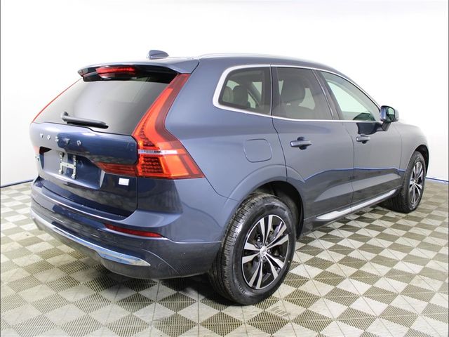 2022 Volvo XC60 Recharge Plug-In Hybrid Inscription Expression