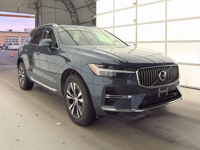 2022 Volvo XC60 Recharge Plug-In Hybrid Inscription Expression