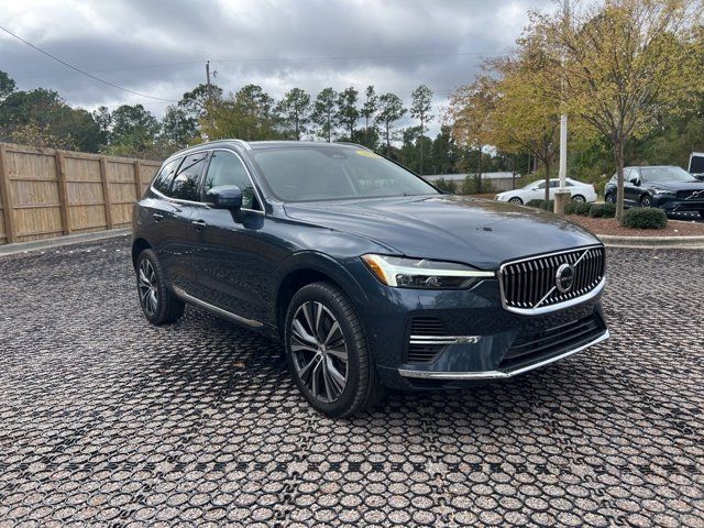 2022 Volvo XC60 Recharge Plug-In Hybrid Inscription Expression